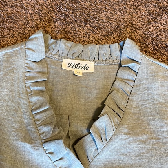 Button down blouse - Picture 2 of 4